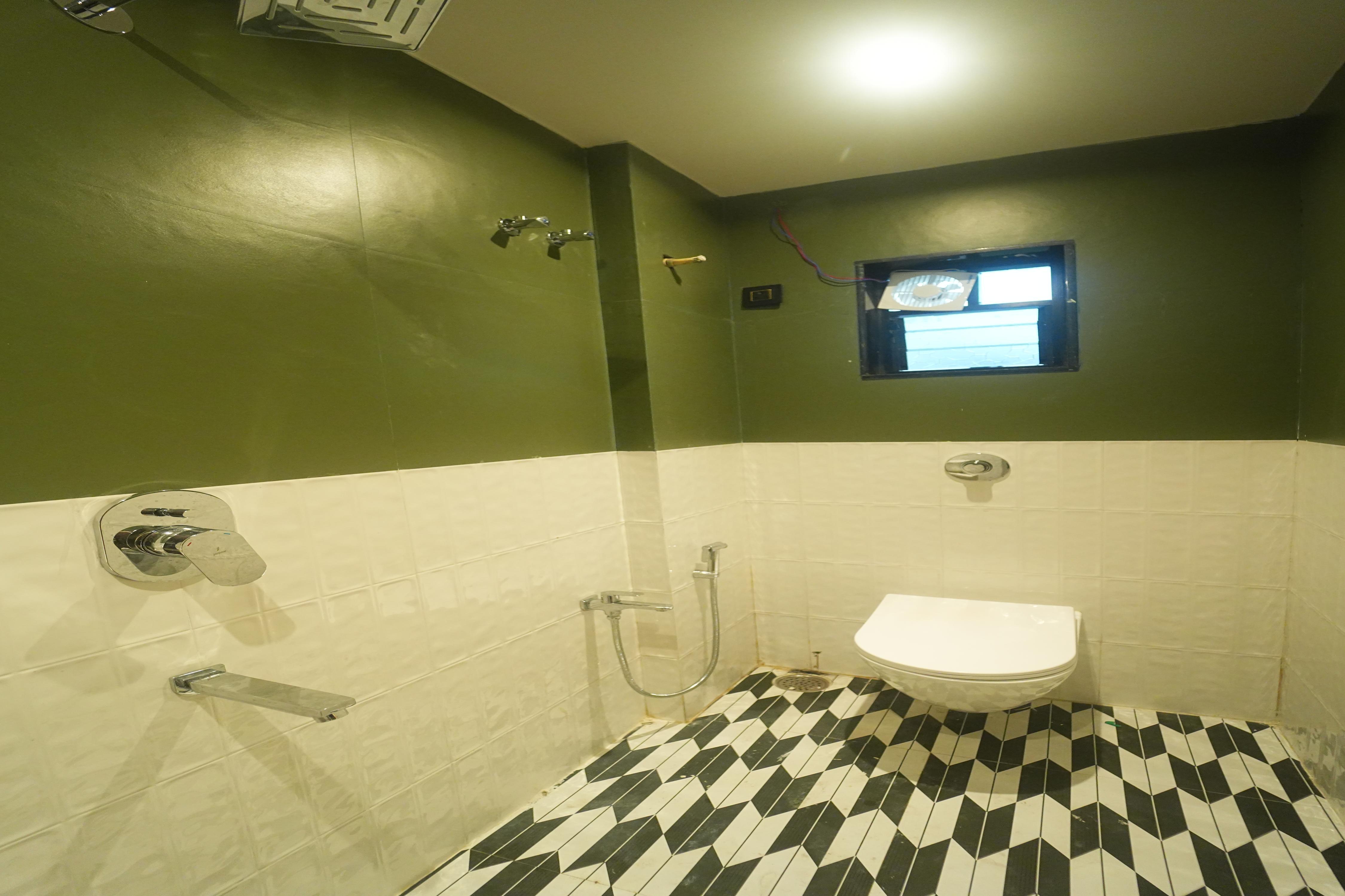 Hotel Pritesh Solitaire - Tap to explore photos