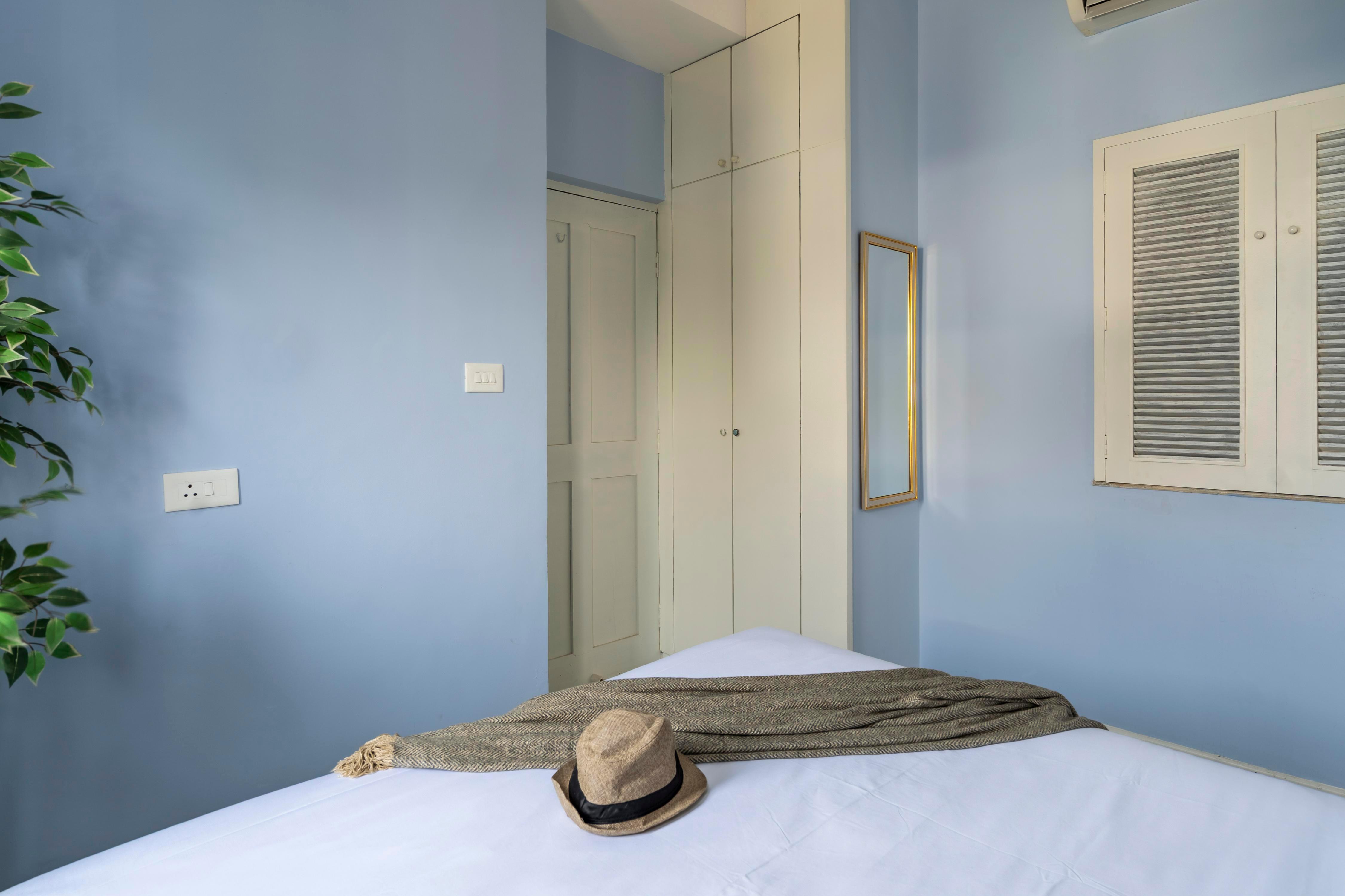 Staymaster La Vue | 1BR Sea View Near Coco Beach - Tap to explore photos