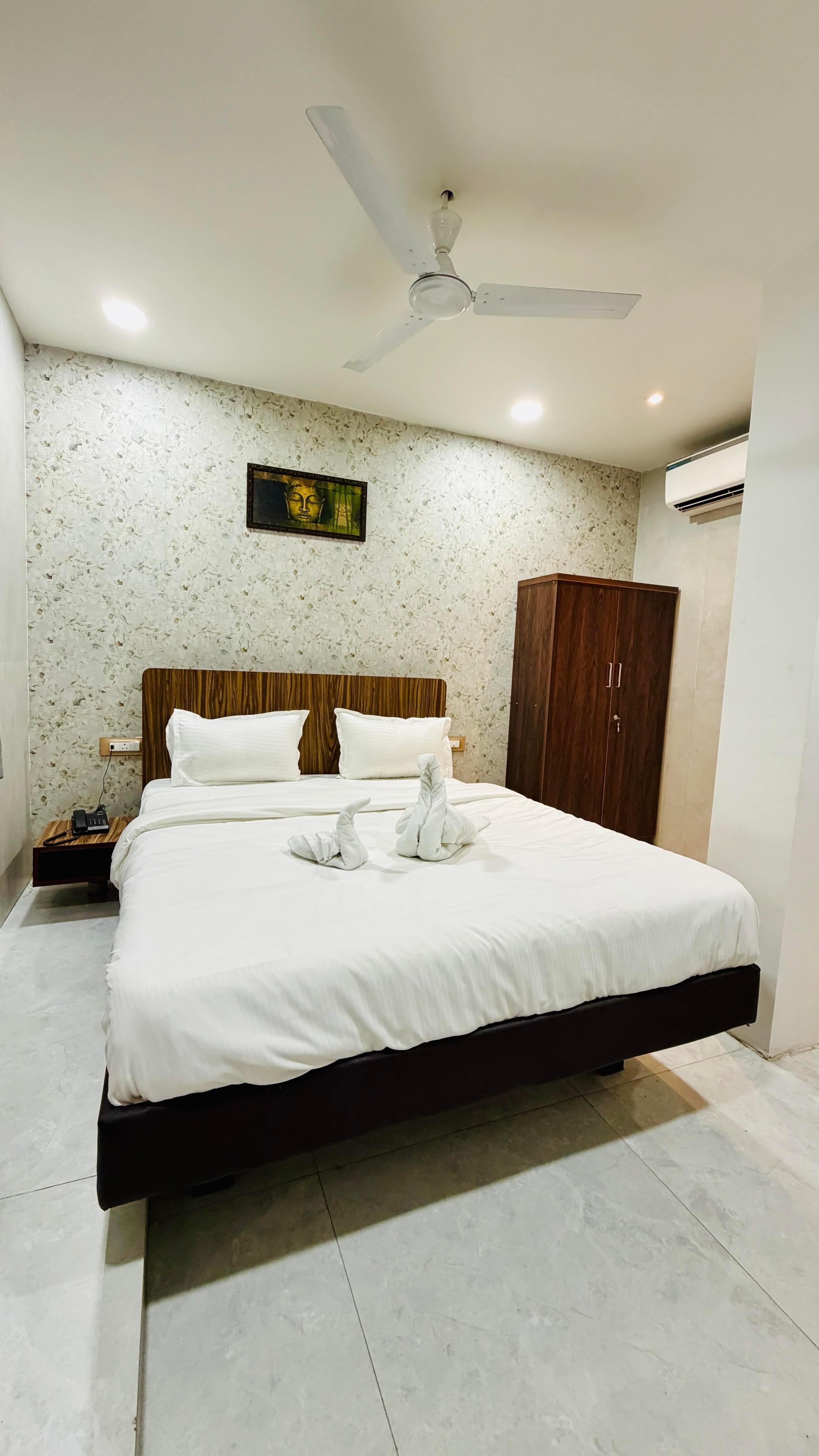 Anandam Palace Hotel and Dine - Tap to explore photos