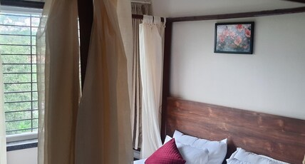 HOTEL OMKARA VIEW PALACE Room Type - Standard Twin Room