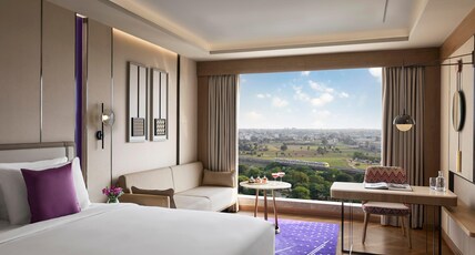 Vivanta Indore Amaltas Room Type - Superior King Bed Room