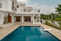 SaffronStays Cavelossim Verandah