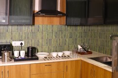 Fleezio Stays 42 2BHK