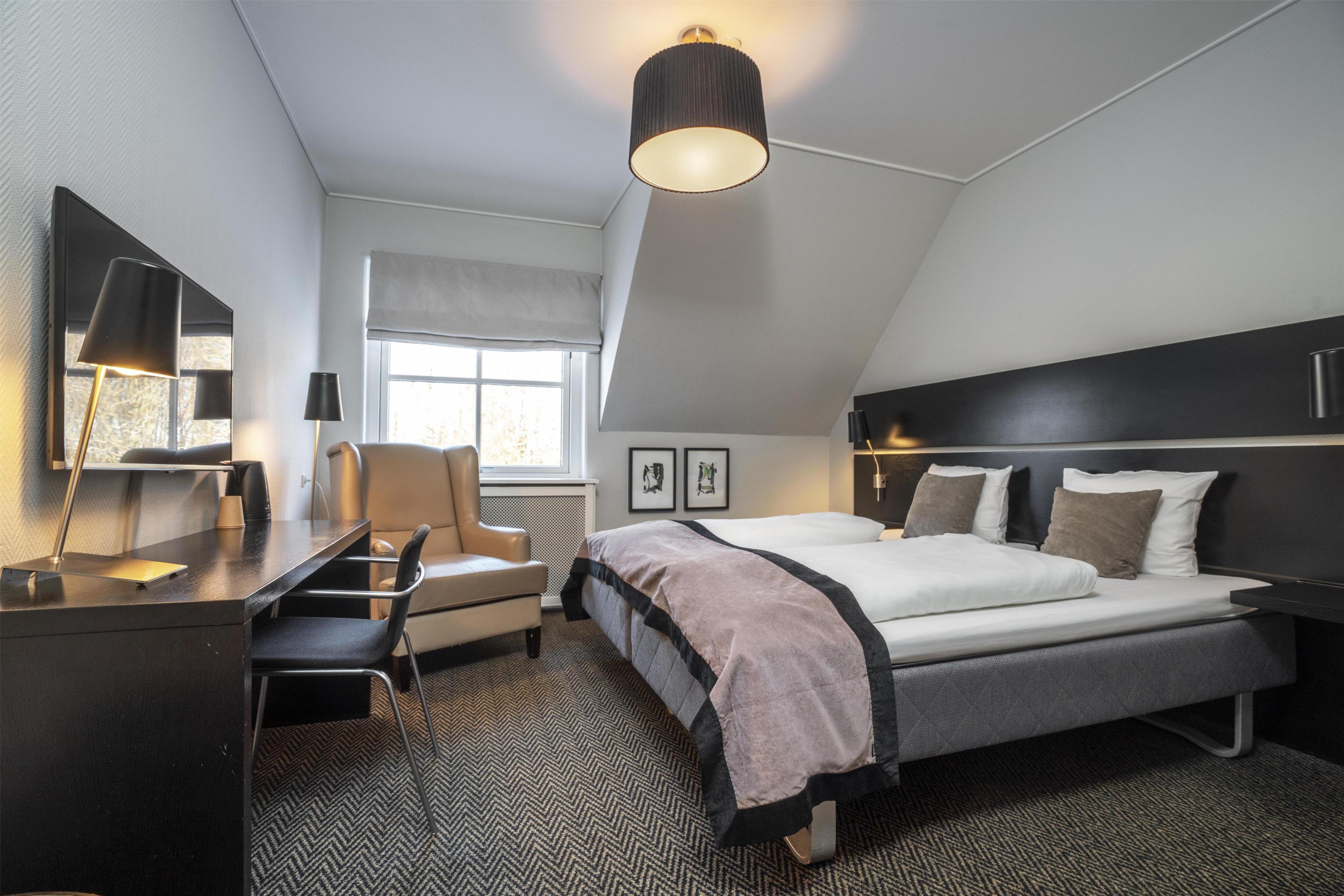 Soro Hotel A Member Of Radisson Individuals - Tap to explore photos