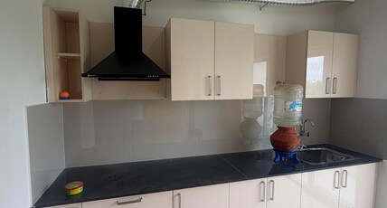 3bhk with all amenities like chimney, bed, etc. Room Type - 3bhk with all amenities like chimney, bed, etc.