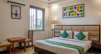 Treebo Sai Village Suites Room Type - Deluxe Family Room