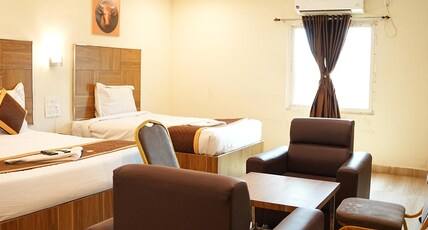Hotel Savitha's Grand Room Type - Luxury Room