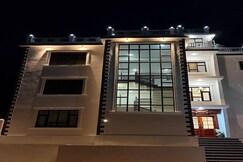 Address of Hotel The Mala