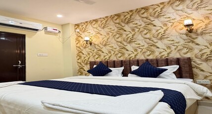 Hotel Tapovan Inn P. G. Room Type - Super Deluxe 3002