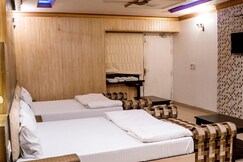 Address of Hotel Green Valley