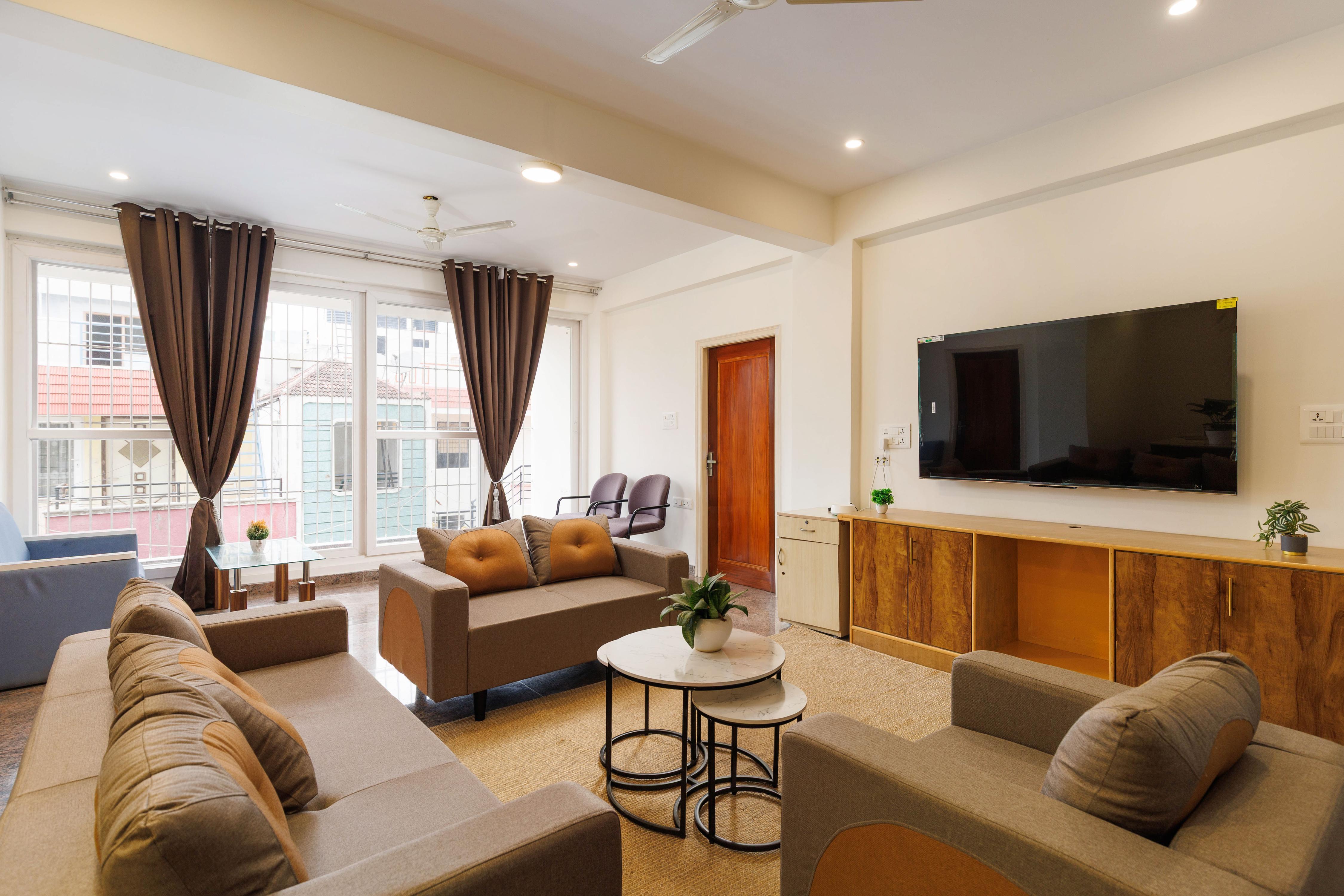 The Honeywood by RedOlive|3BHK|Indiranagar|Nr ITPL|30min MG Rd - Tap to explore photos