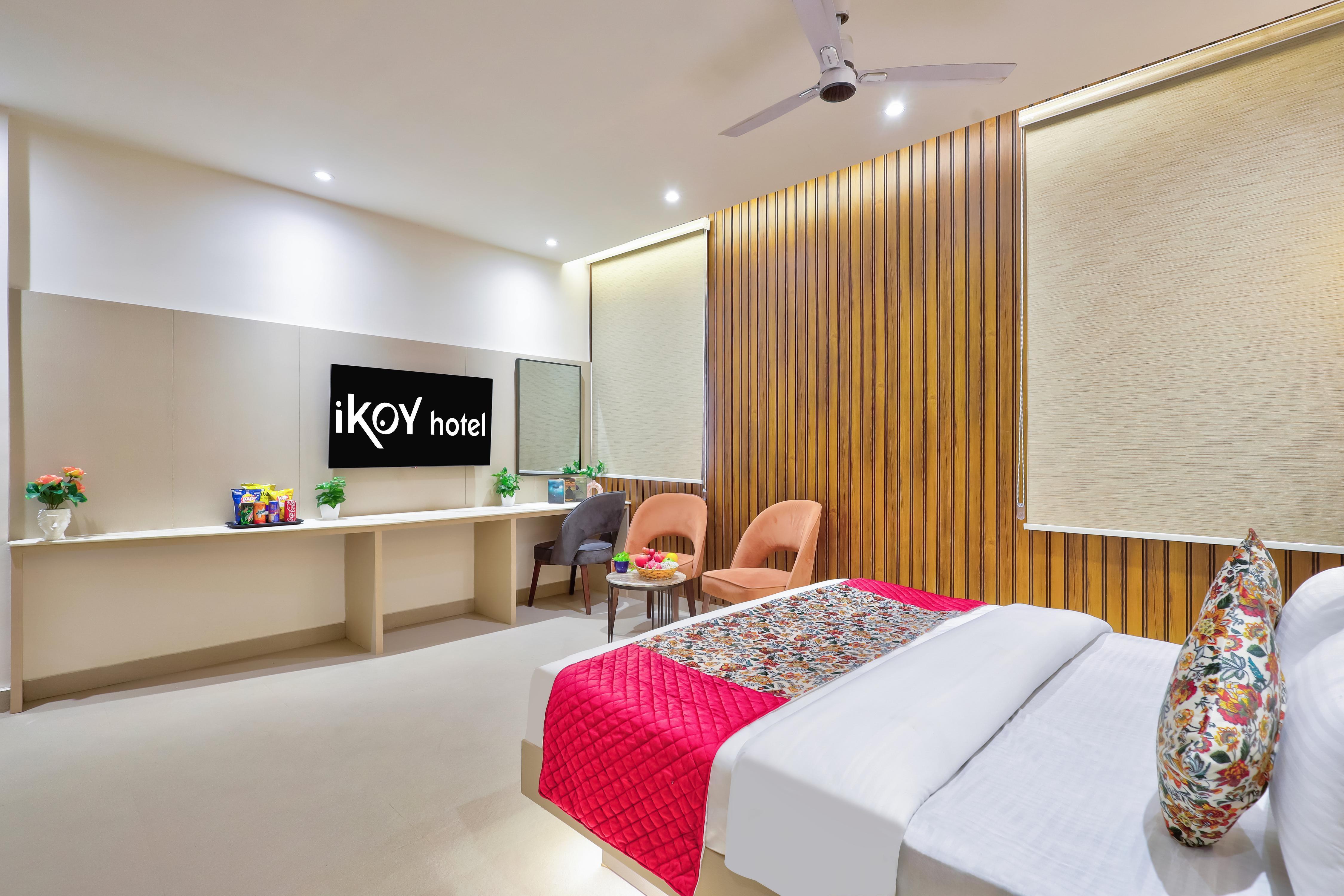 Hotel Signature IKOY - Tap to explore photos