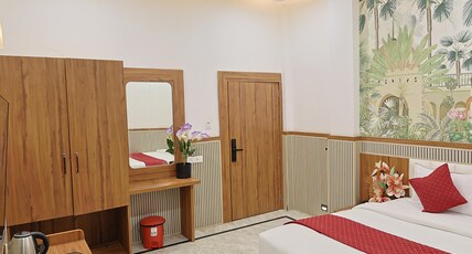 The grand bhopat palace Room Type - Ac Deluxe