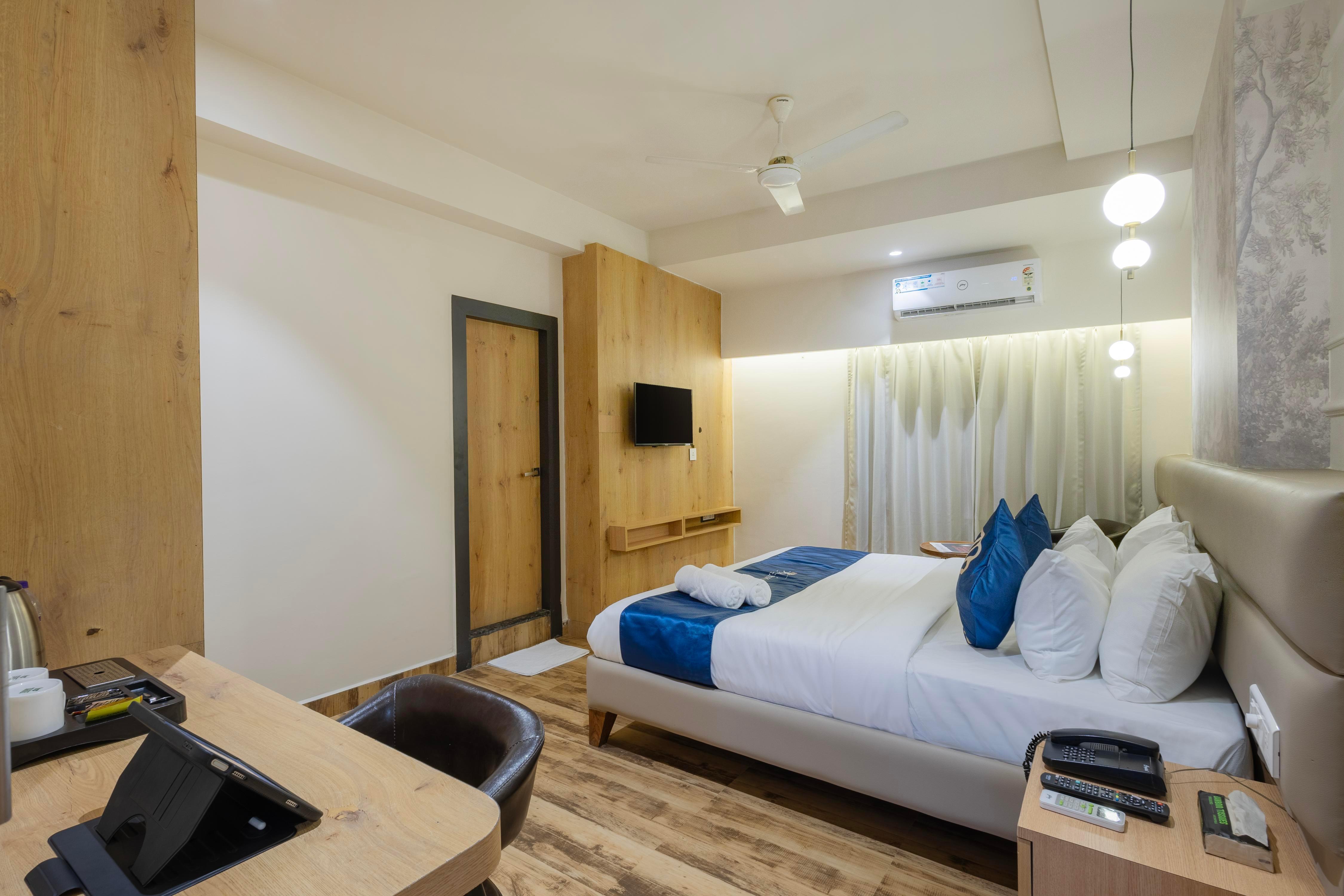 Hotel Elvo Suites, Madhapur, HITEC City - Tap to explore photos