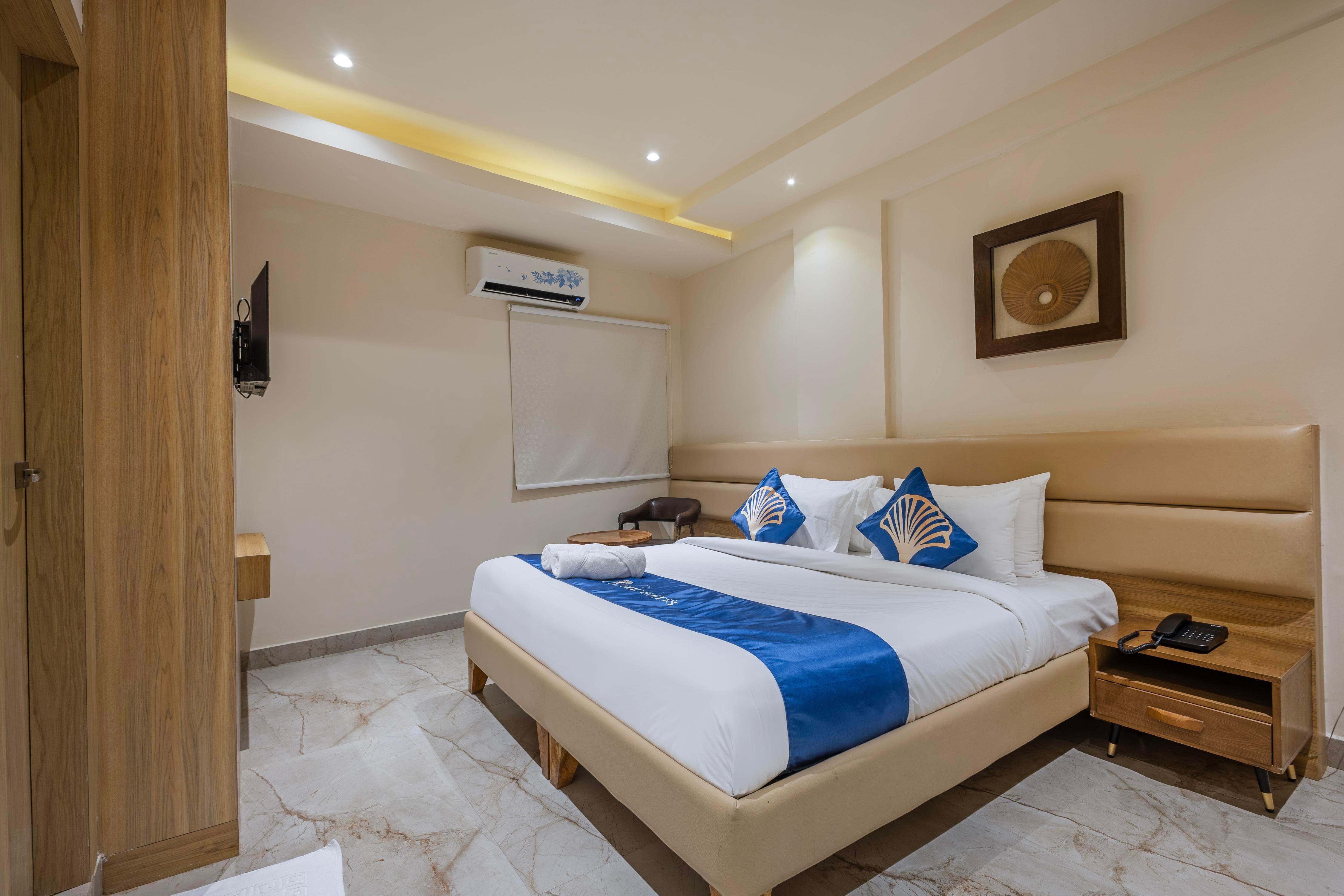 Elvo Suites, Madhapur HITEC City, Hyderabad - Tap to explore photos