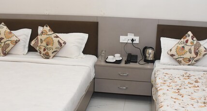 HOTEL SHREE GANGA PALACE Room Type - FAMILY ROOM