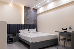 Hotel Lake Bloom Residency, Near L&T Powai