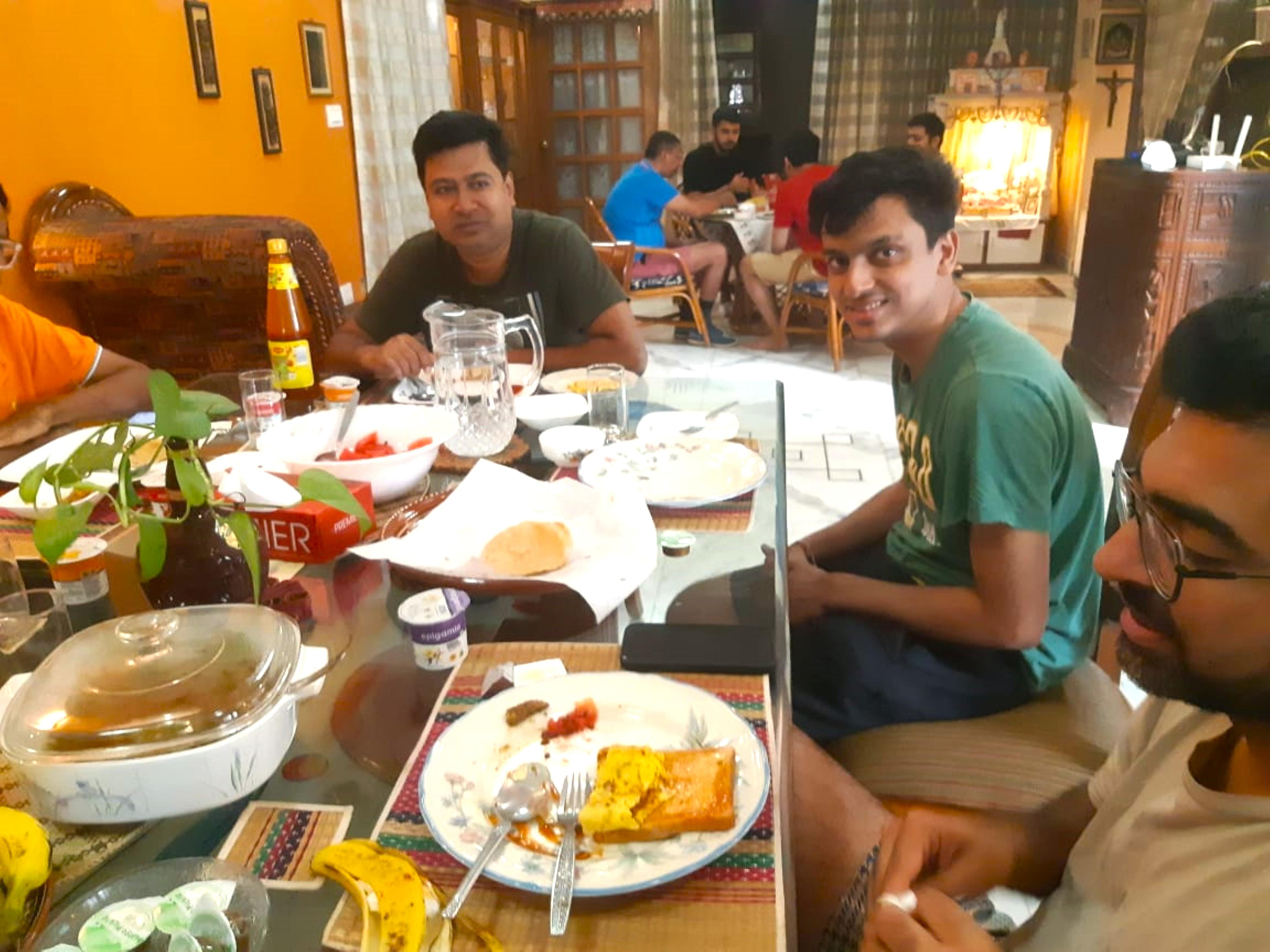 ISH ATITHYA CORPORATE SERVICED APARTMENTS - Tap to explore photos