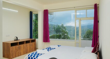 Green Hills Thekkady Room Type - Deluxe Room