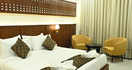 Singh Empire Room Type - Executive Room with Balcony