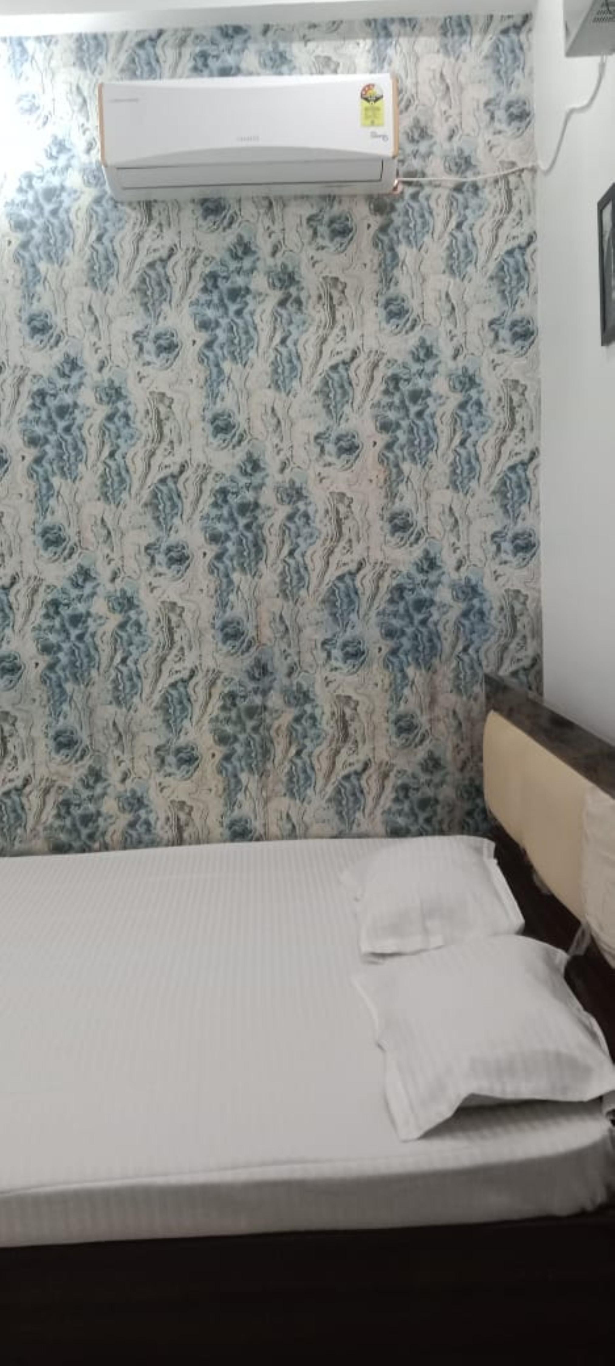 Mangalam Guest House - Tap to explore photos