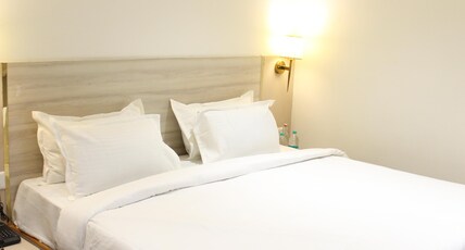 Hotel SEZ Park By Divoy Hotels & Resorts Room Type - Premium Room