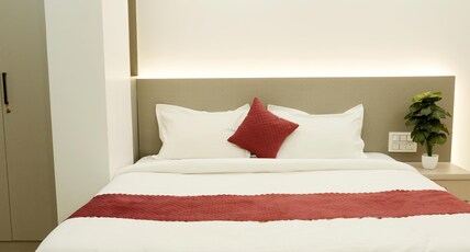 HI-FI SERVICED APARTMENT Room Type - PREMIUM ROOM NON AC
