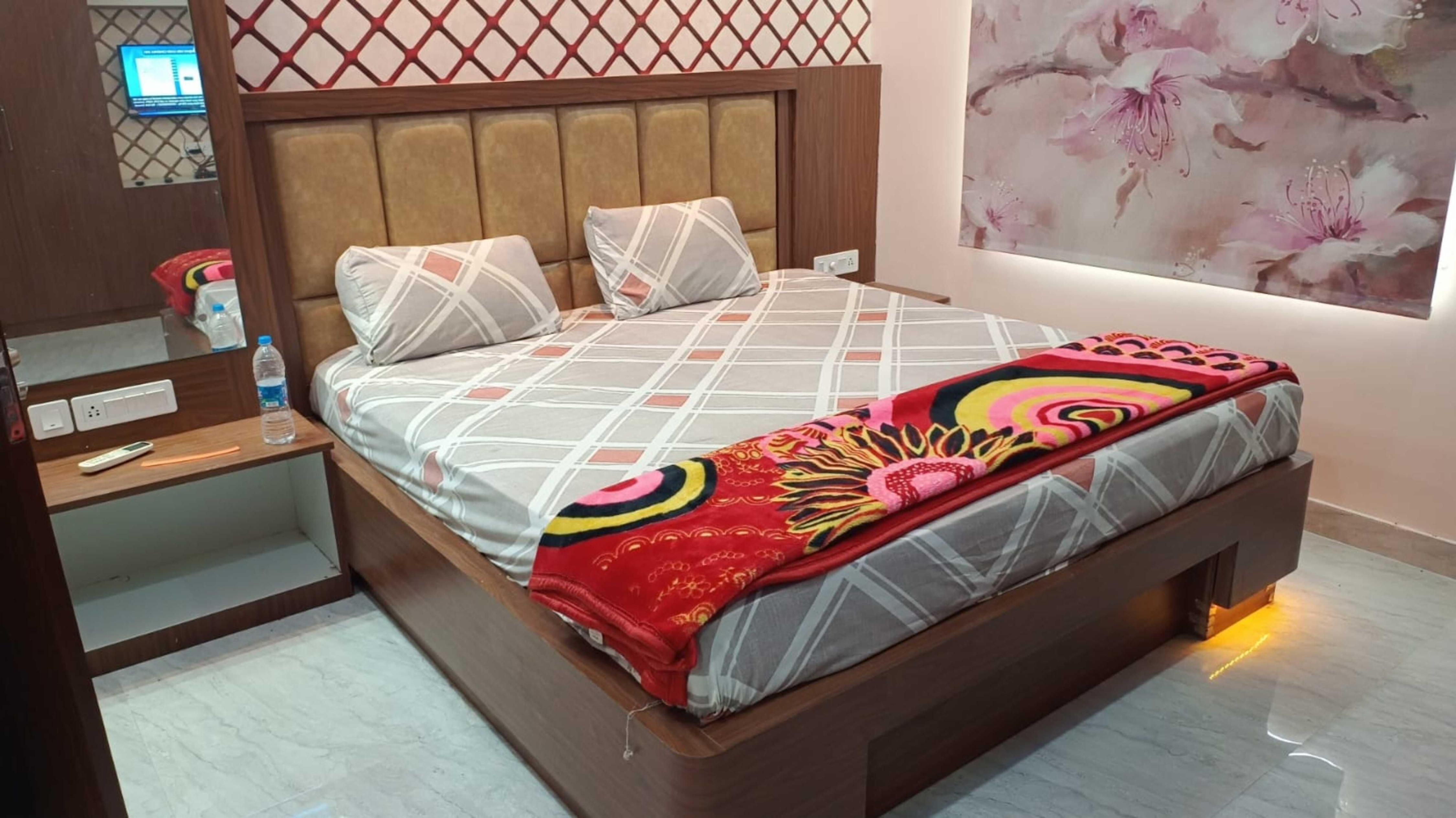 Kothari Guest House, Puri - Tap to explore photos