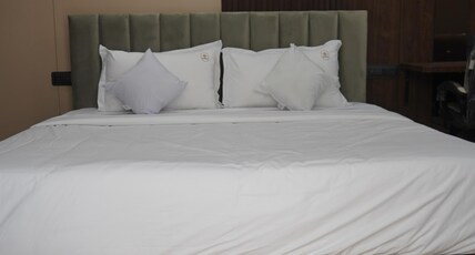 LUX STAYZ Room Type - Standard Room