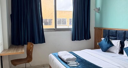 Hotel Maruti R Family Prime Room Type - Deluxe Room