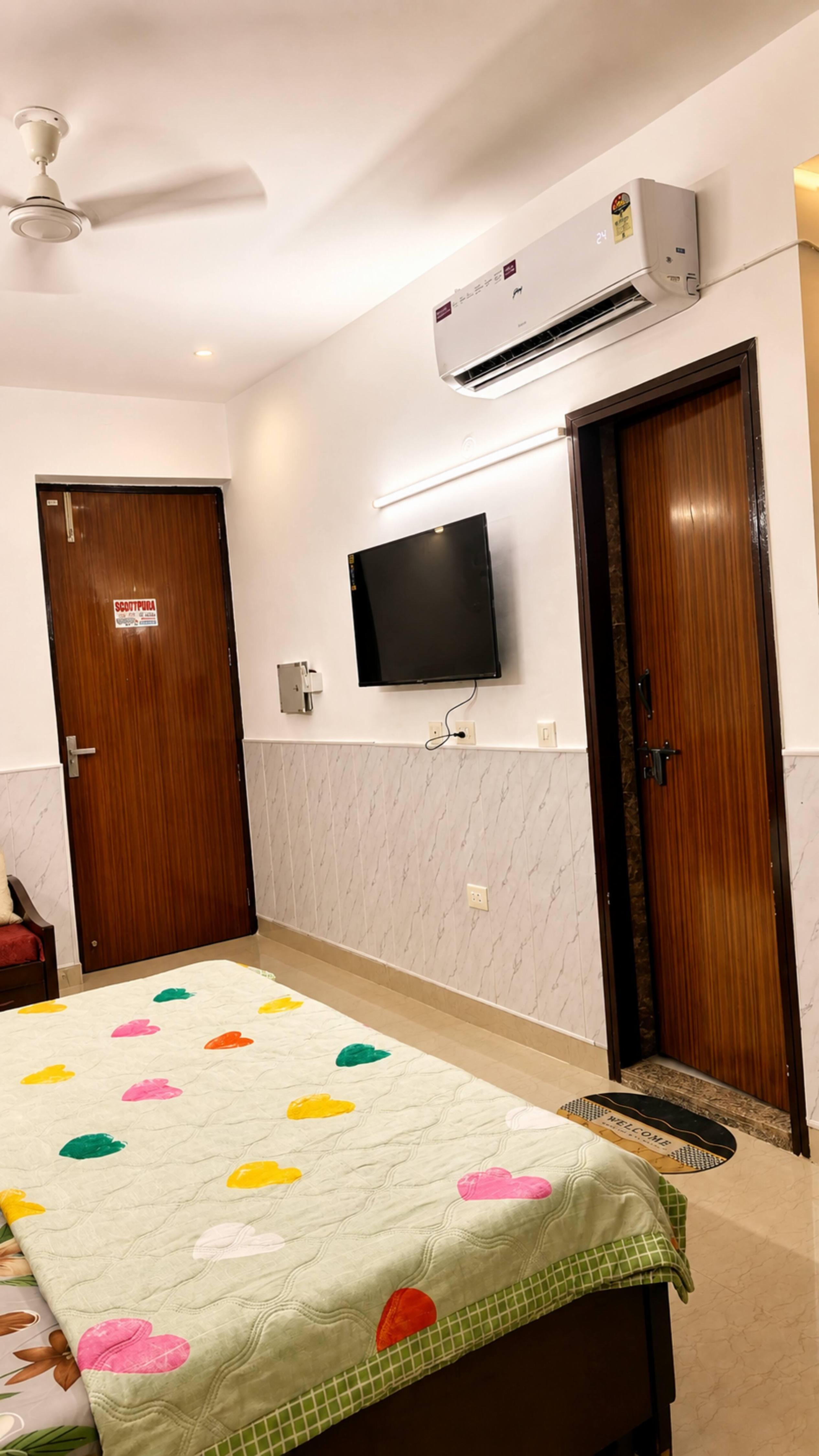 Vandan Homestay - Tap to explore photos