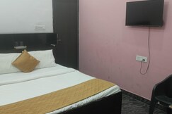 Rooms of Hotel Priceless Amity University