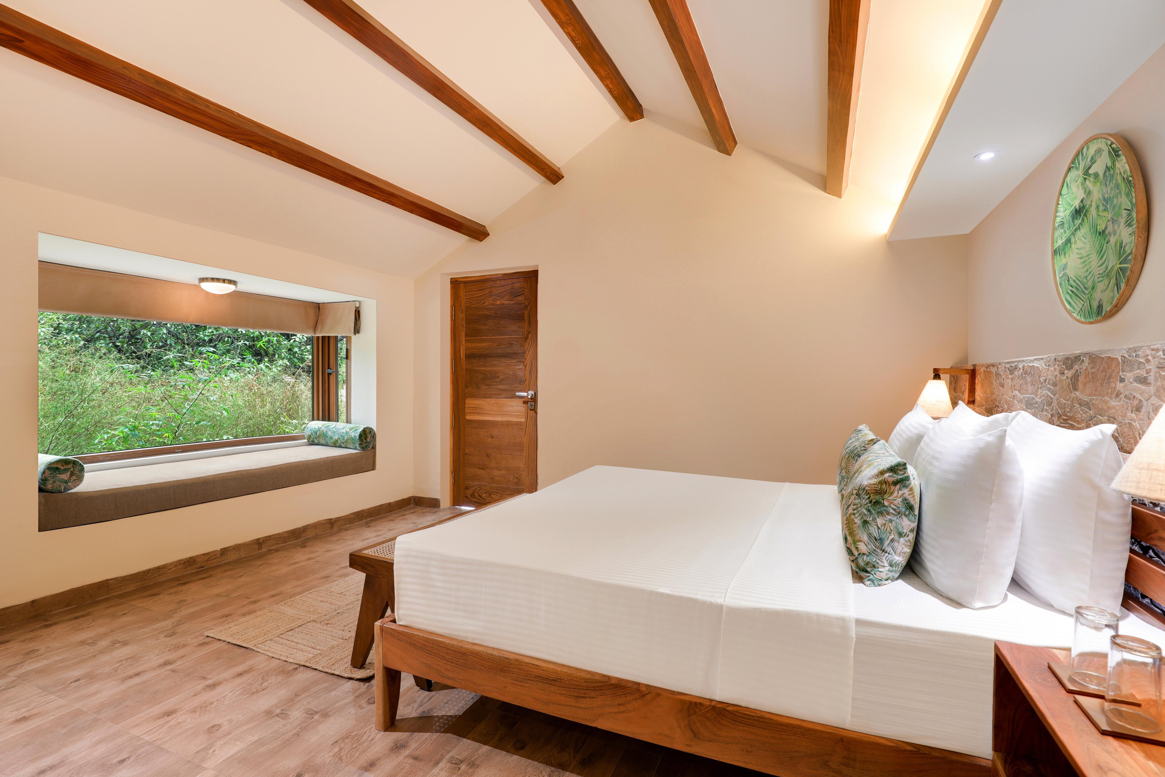 The Safari Lodge Kanha - Tap to explore photos