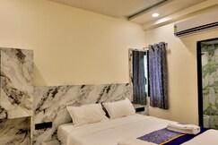 Rooms of Hotel Shri Ram Inn