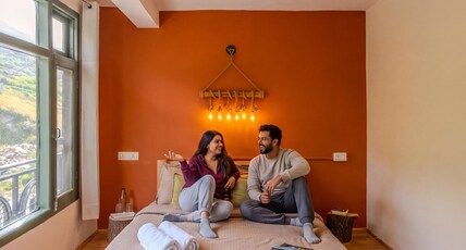 Zostel Sissu Room Type - Superior Group Room (with balcony)