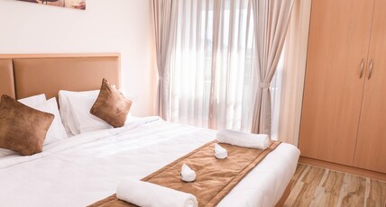 Sri Utham Suites Room Type - Premium Suite