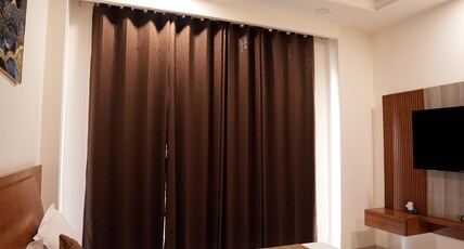 Suite 16 Studio Apartment Room Type - Bedroom 13