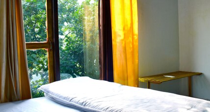 Oak House Room Type - Deluxe room