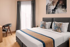 8fold by LaRiSa, Amritsar Heritage Walk (A unit of Crescent Park)