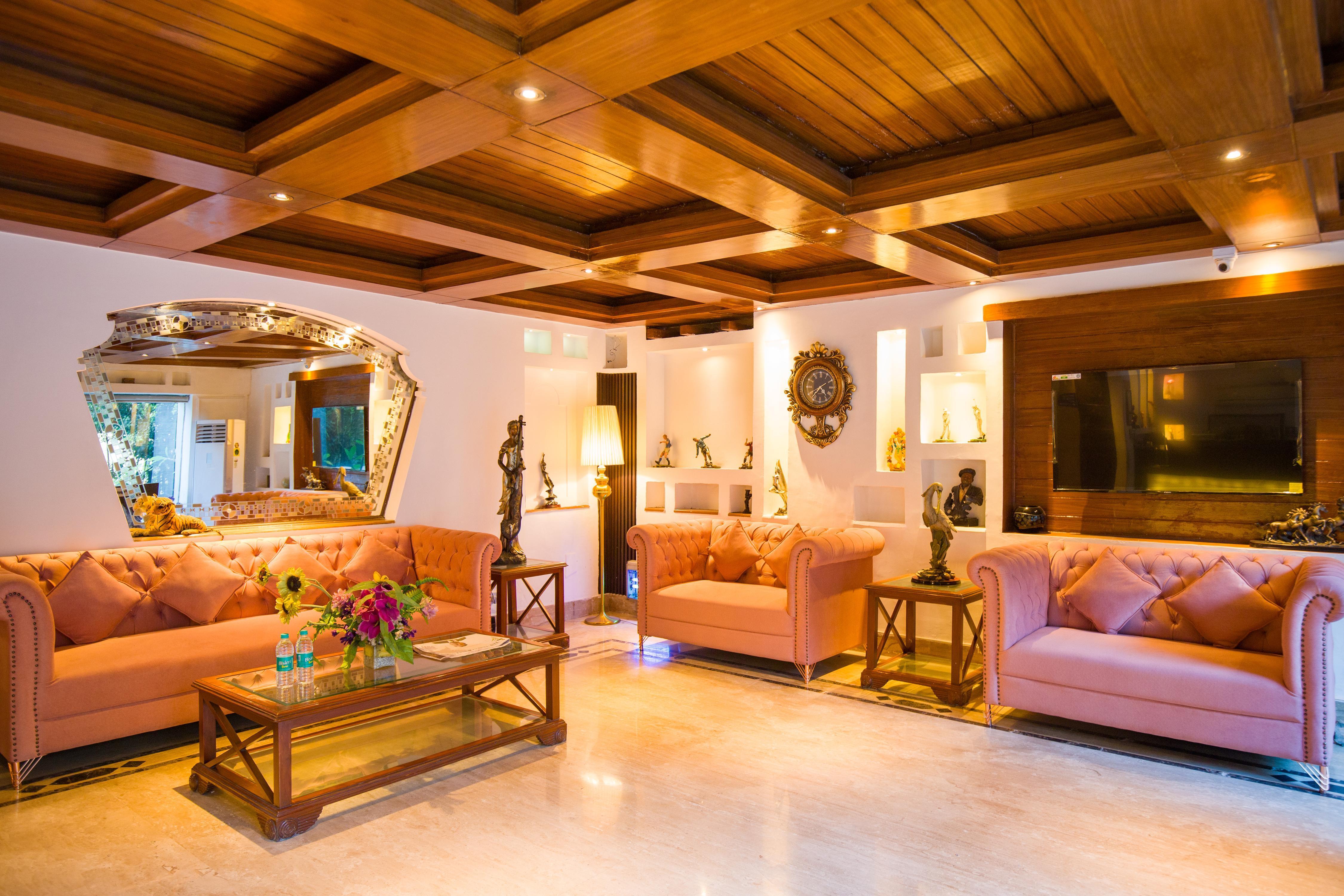 palm hotel near karolbagh - Tap to explore photos