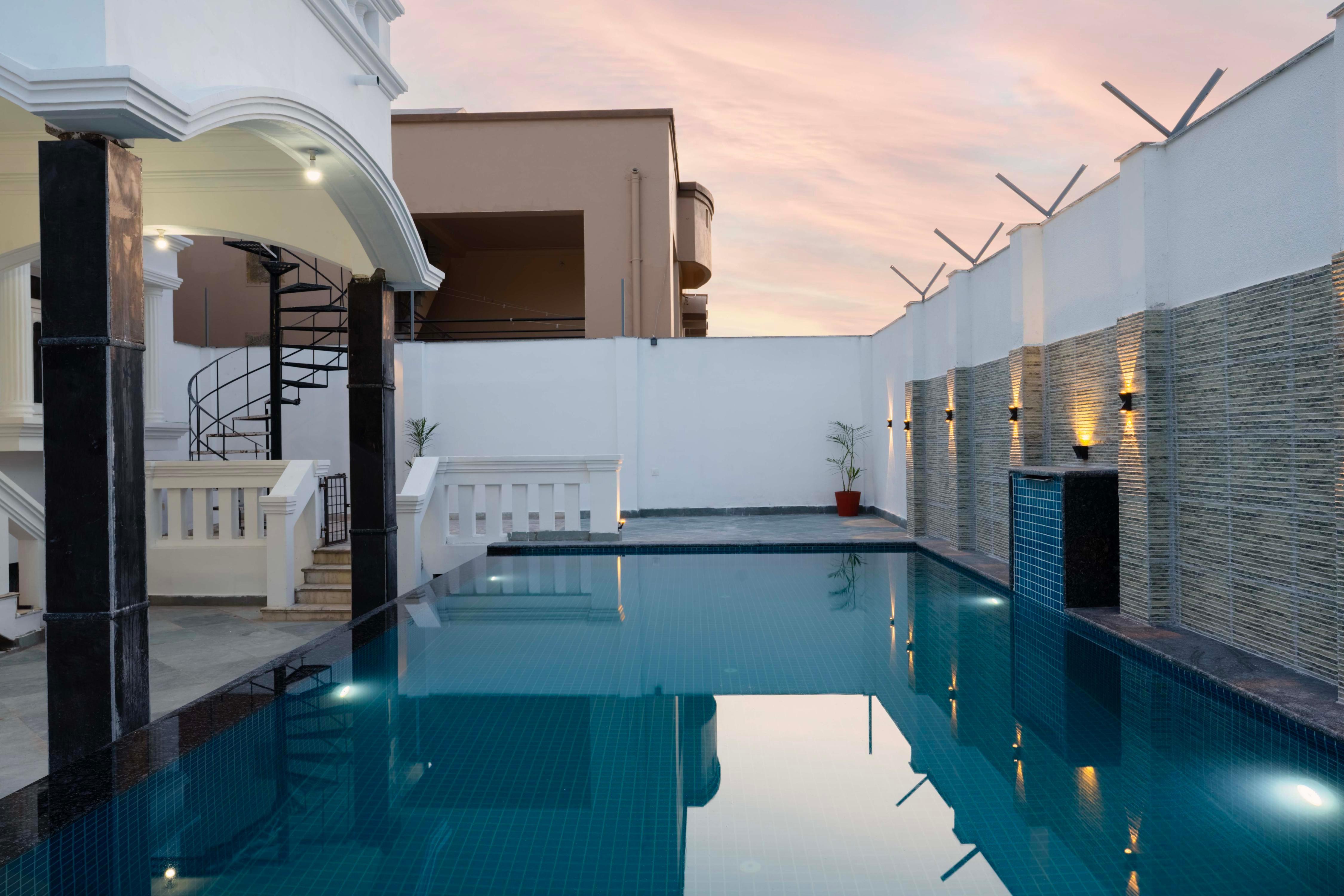 Solace Stays Udaipur - A Boutique Bunglow Near Lake Pichola - Tap to explore photos