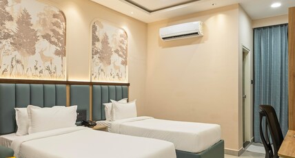 Monday hotel & Suites Hitec city Hyderabad Room Type - Deluxe Room