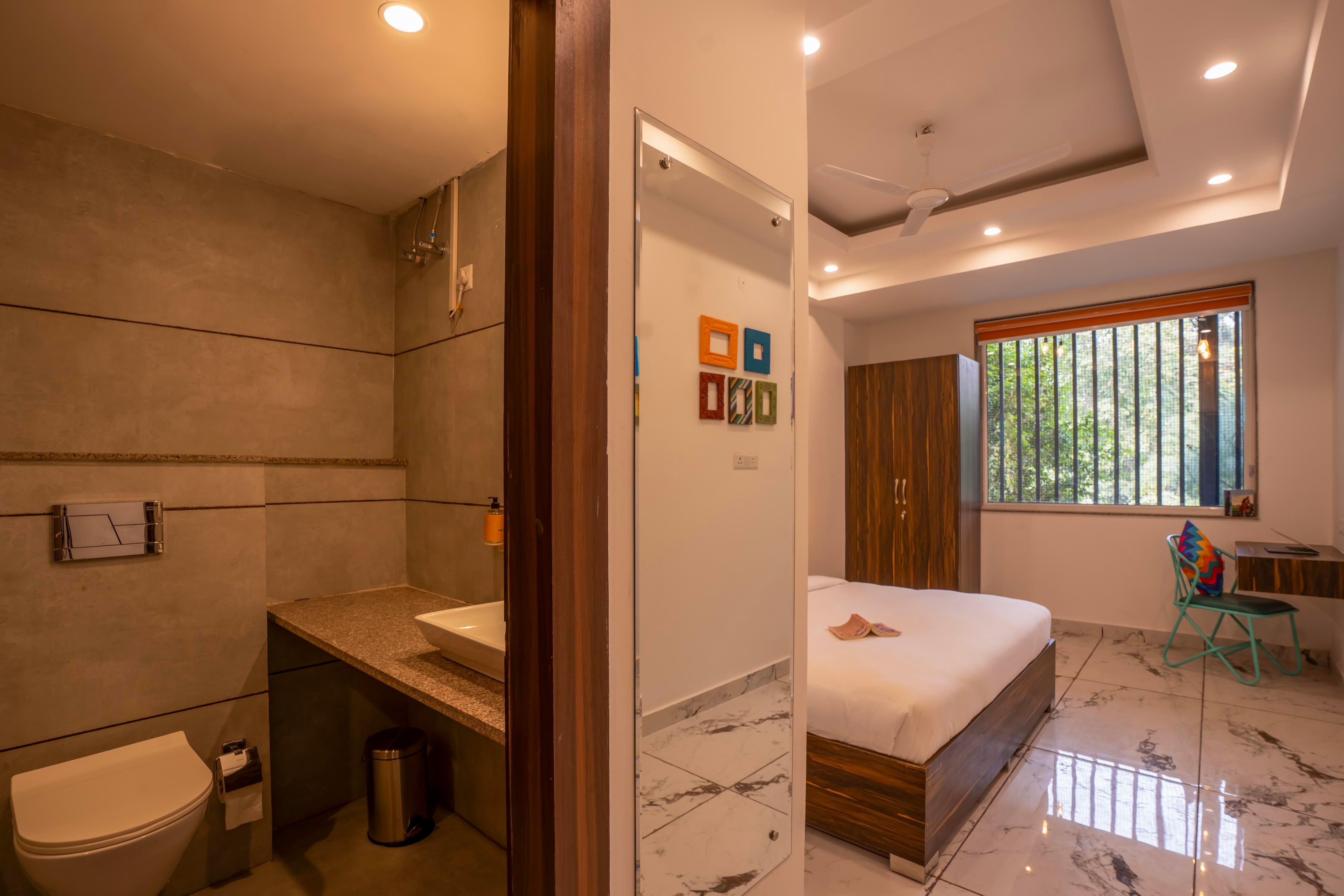 goSTOPS PLUS Gurugram, Golf Course Extension - Tap to explore photos