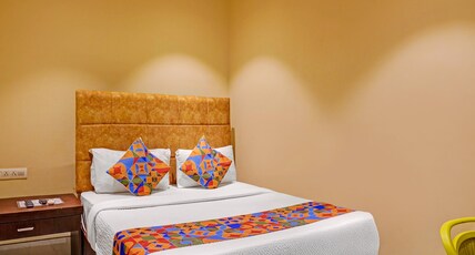 FabHotel New AK Residency Room Type - Deluxe Room