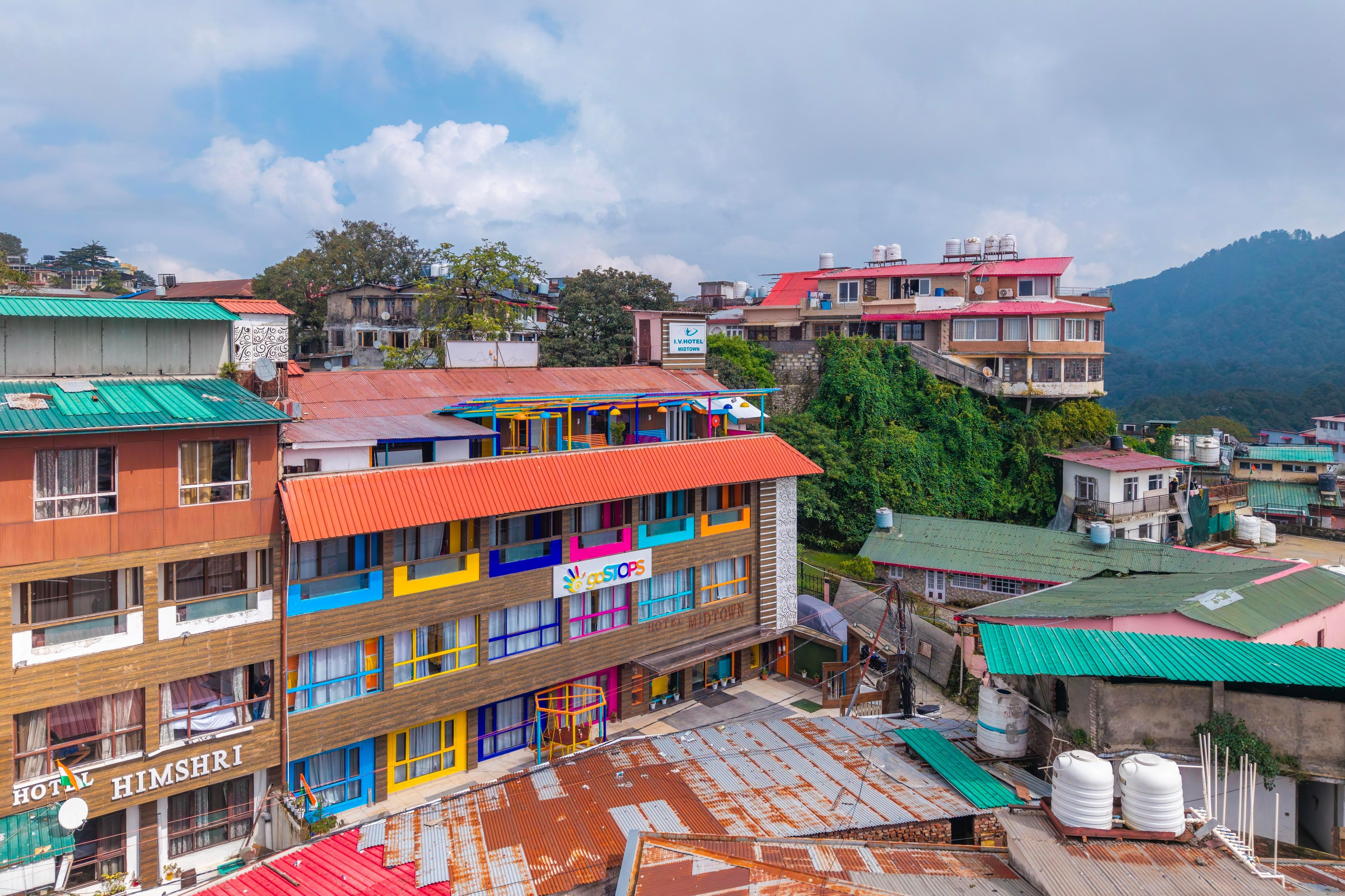 goSTOPS Mussoorie, Mall Road - Tap to explore photos