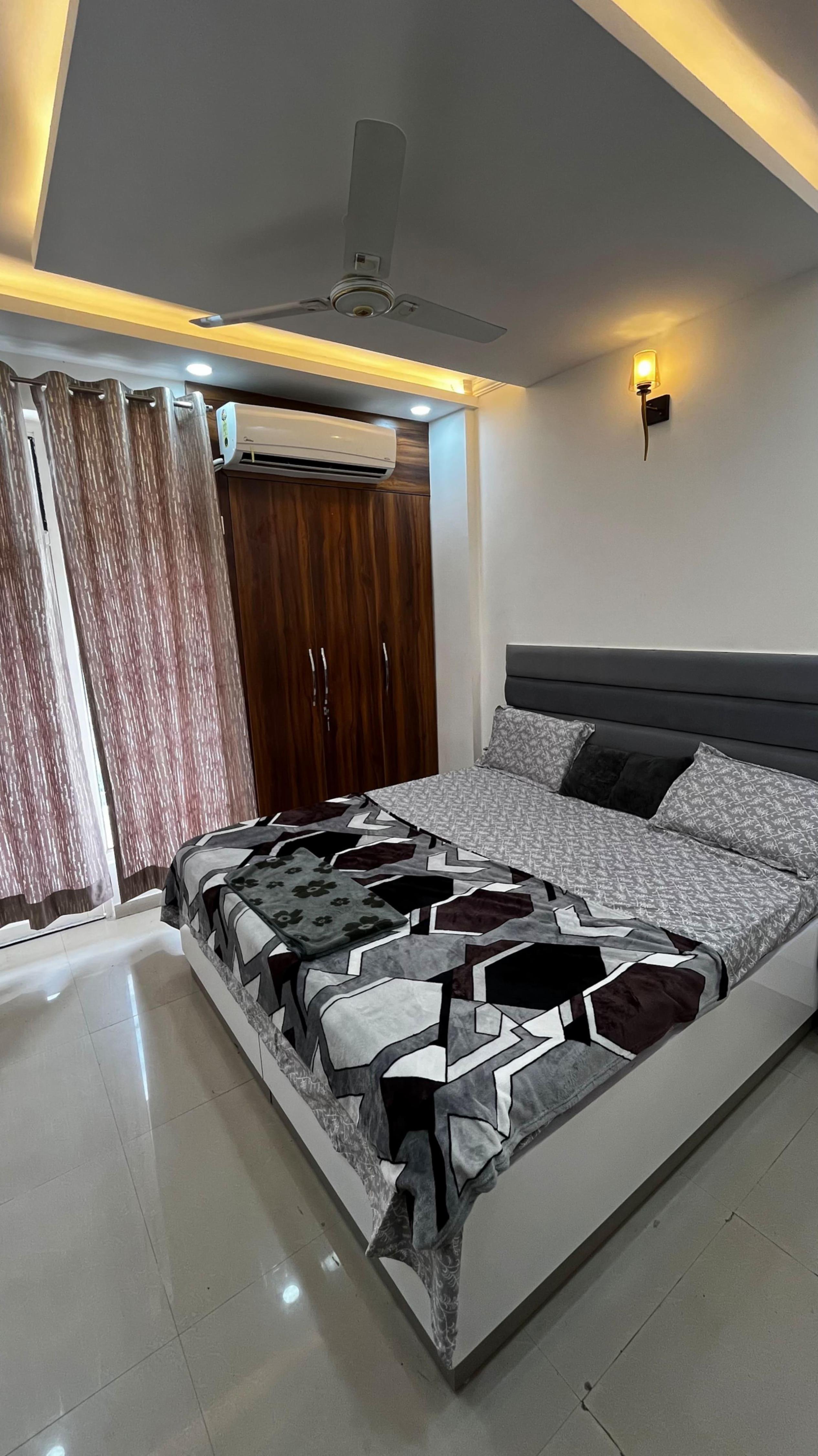 Spacious 1BHK luxury flat book your escape - Tap to explore photos
