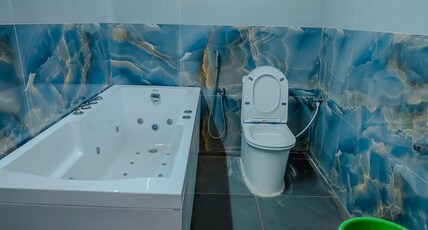 RJ Farms Room Type - Jacuzzi Room with Private Balcony