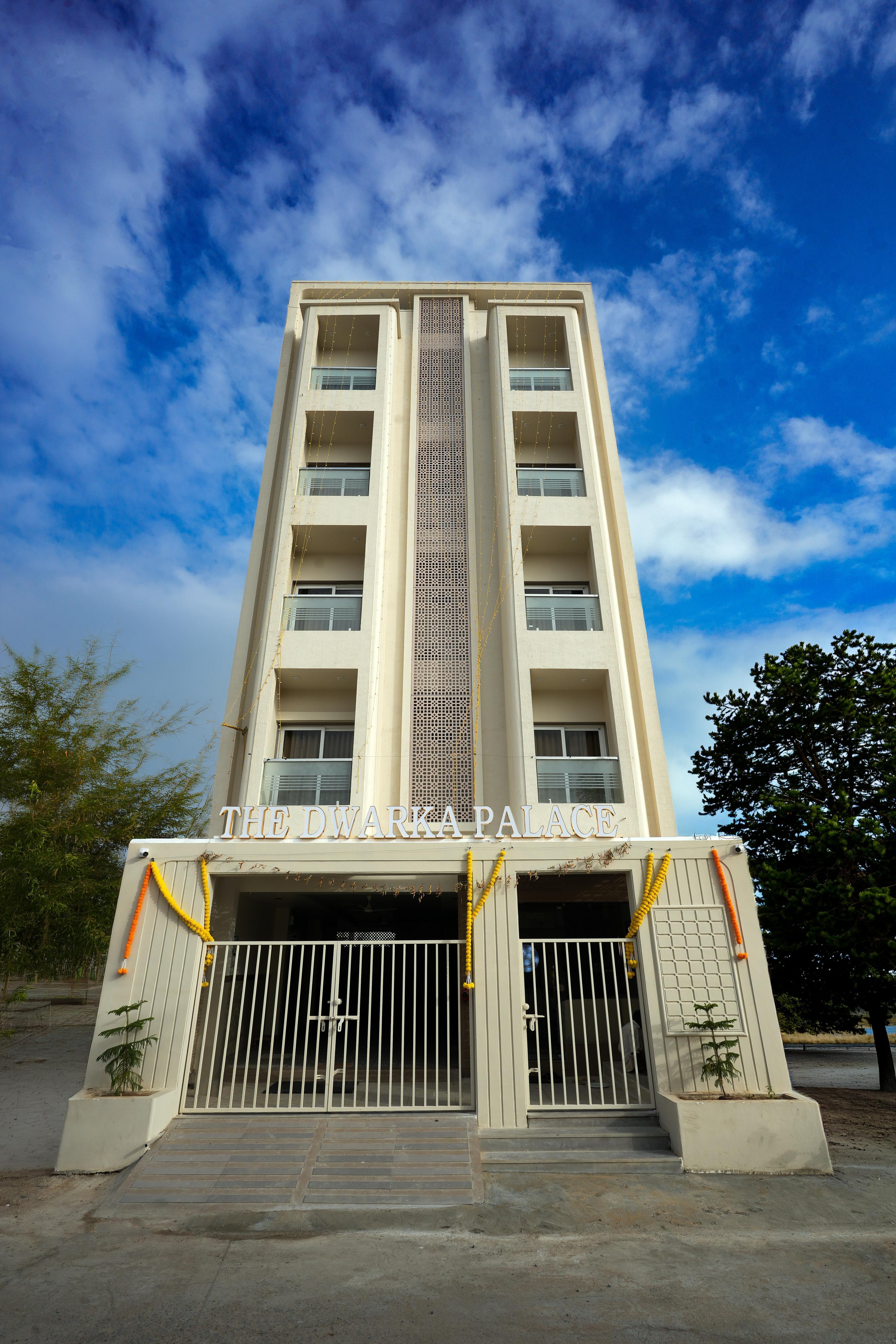 Hotel The Dwarka Palace - Tap to explore photos