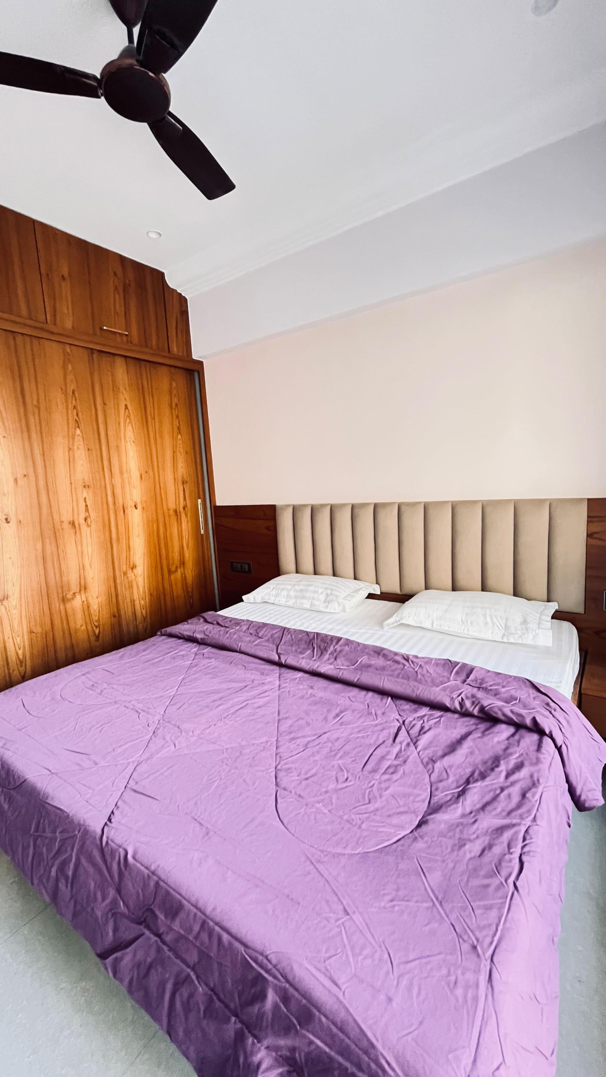Panvel Skyline Hiranandani 3 BHK - Tap to explore photos