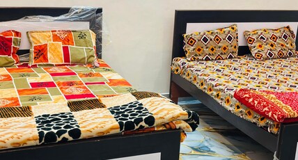 Karuna Nidhan Guest House Room Type - Family Room